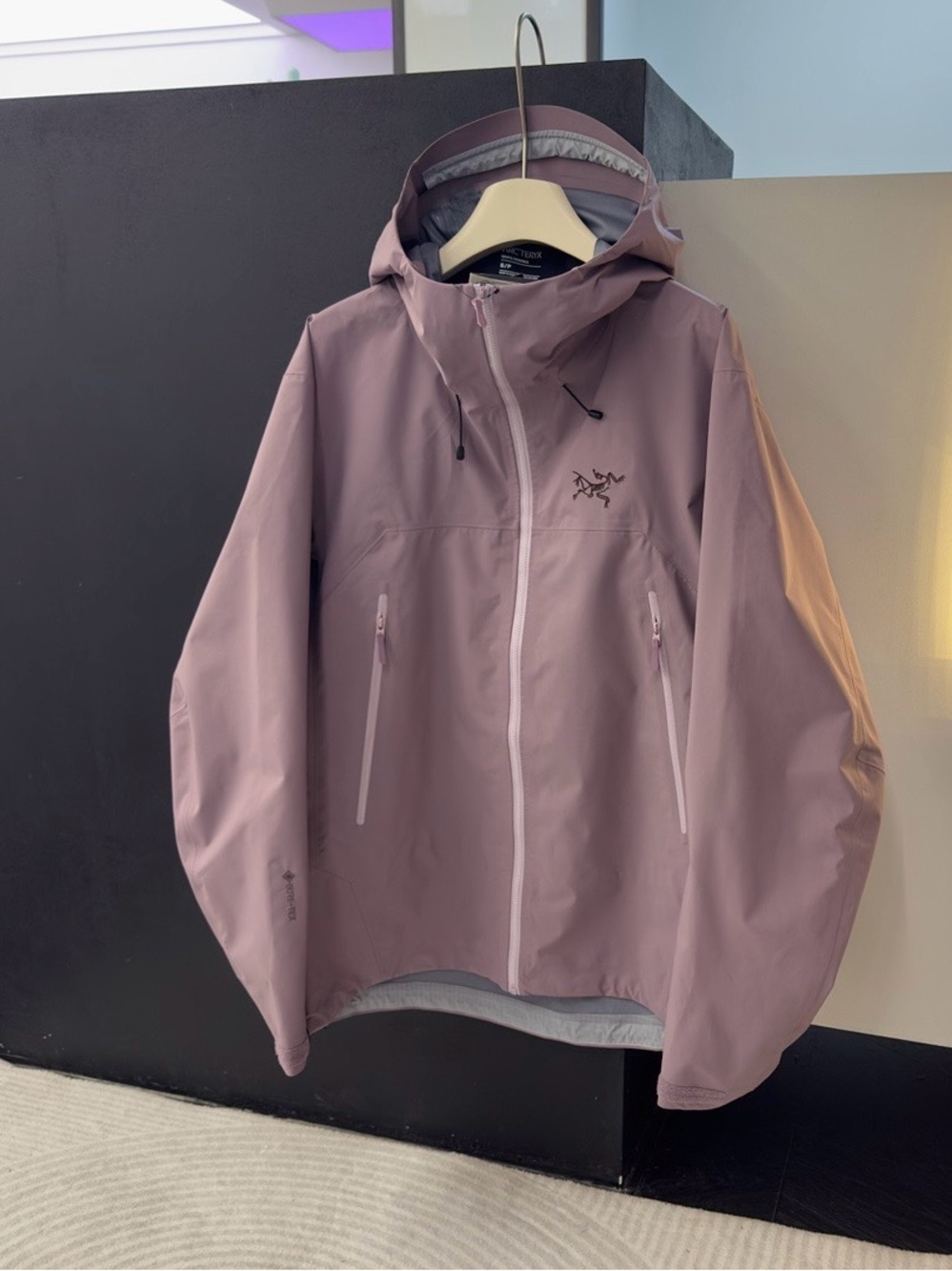 Arc'teryx Women's Hooded Shell Jacket - Dusty Mauve